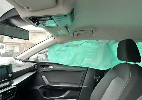 Seat Leon cena 26700 przebieg: 140000, rok produkcji 2020 z Nysa małe 137